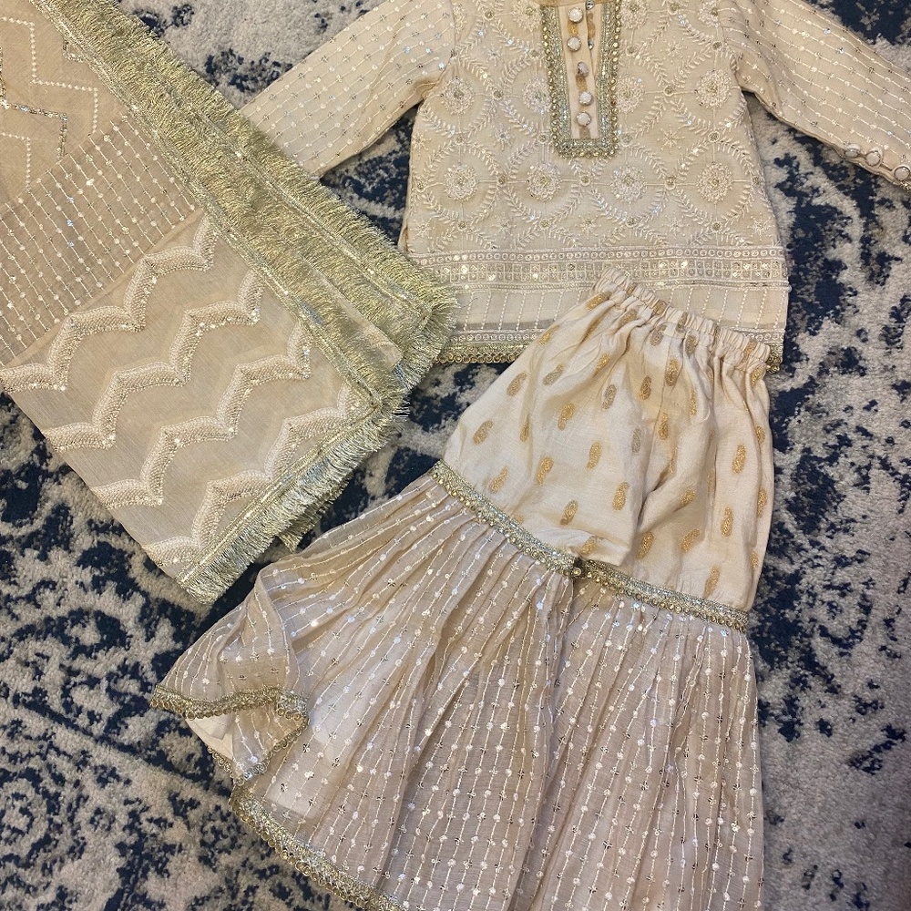 Toddler Girl Ayla Noor outfit